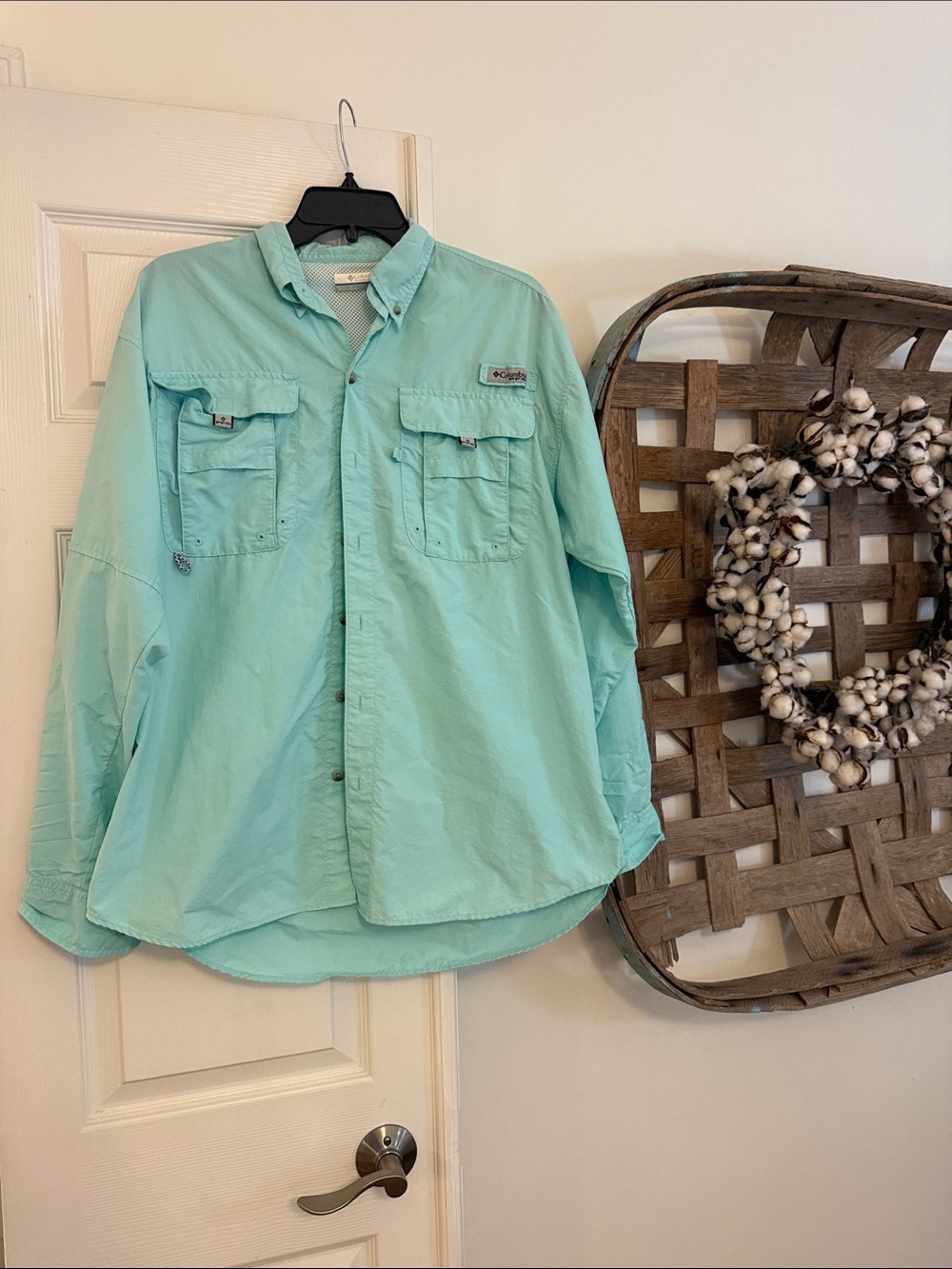 Columbia PFG Mint Green Long-Sleeve Button-Down Fishing Shirt